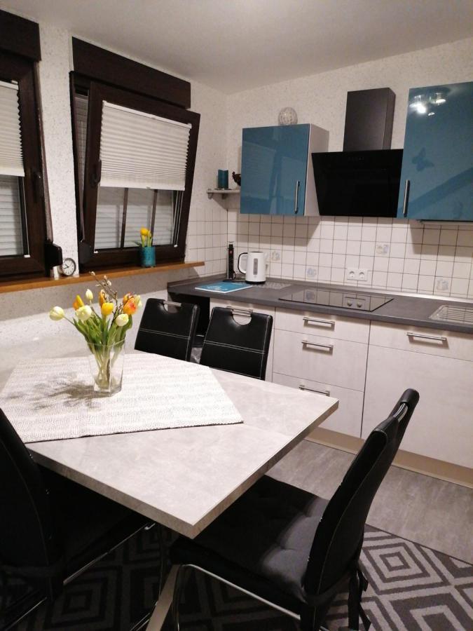 Ferienwohnung Schmitz Anschau Экстерьер фото