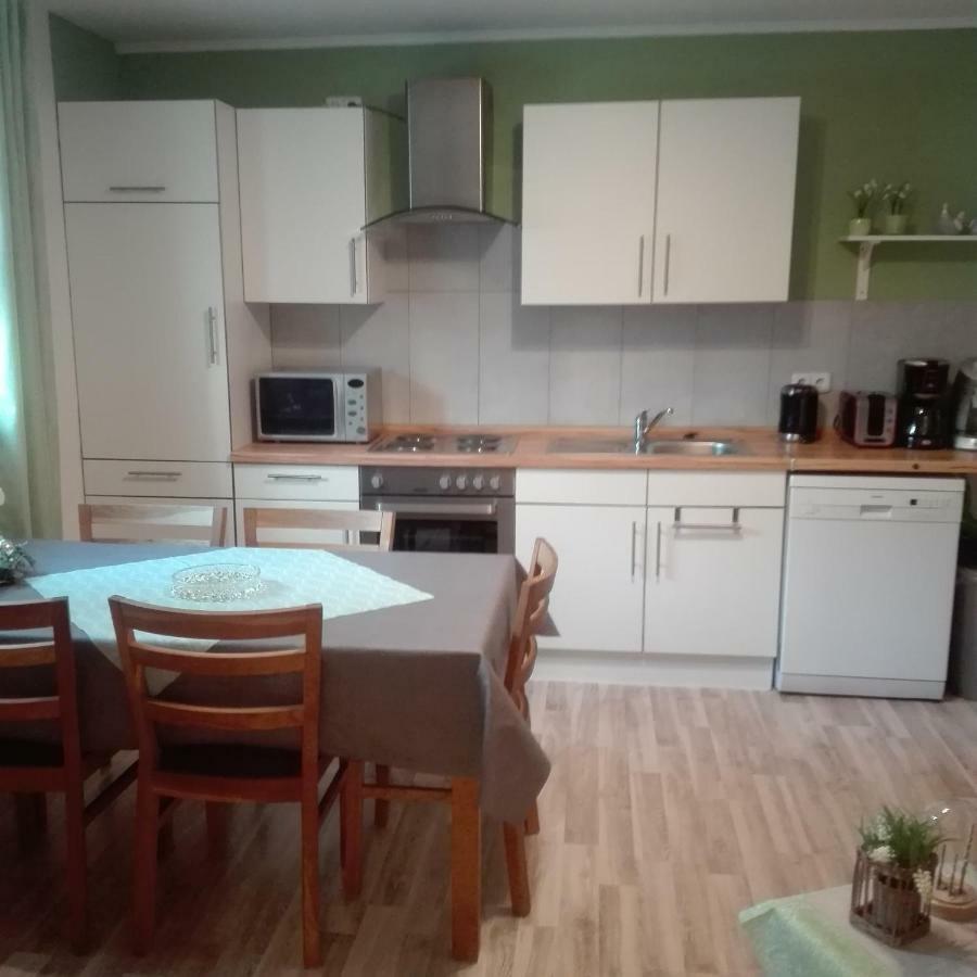 Ferienwohnung Schmitz Anschau Экстерьер фото